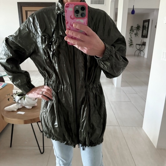 BLANK NYC Olive Green Lightweight Utility Packable Rain Jacket Oversized Size XS - Picture 3 of 13